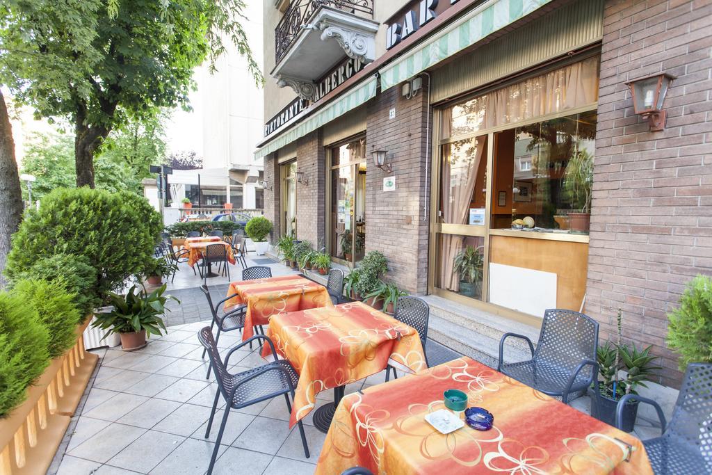 Hotel Ristorante San Carlo Salsomaggiore Terme Exterior photo